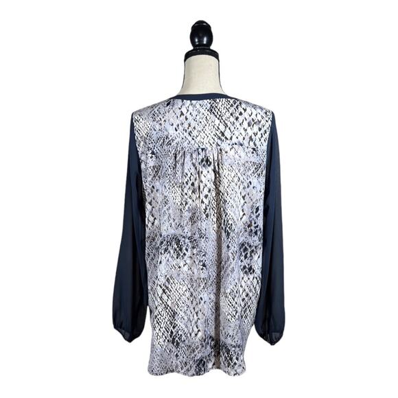 Heartloom Anita Blouse In Reptile Haze - Picture 4 of 5